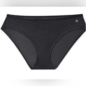 New - Allbirds Women's Brief Underwear in Raincloud